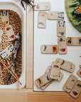 Dominoes | Bugs